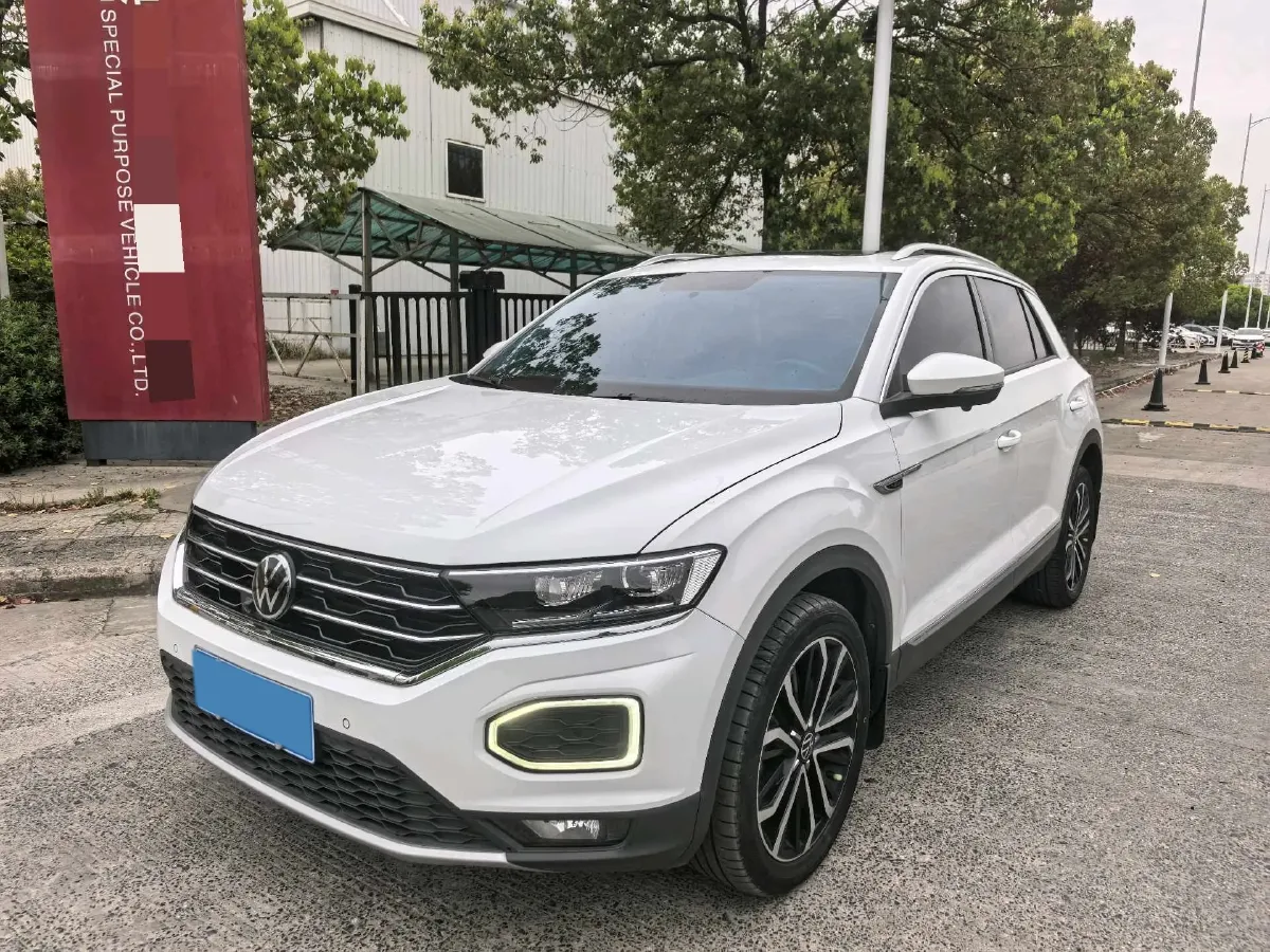 2021 Volkswagen T-Roc 1.4T 150HP L4 7DCT,autocango,china used car exporter,china ev exporter,chinese used car exporter,chinese used ev exporter