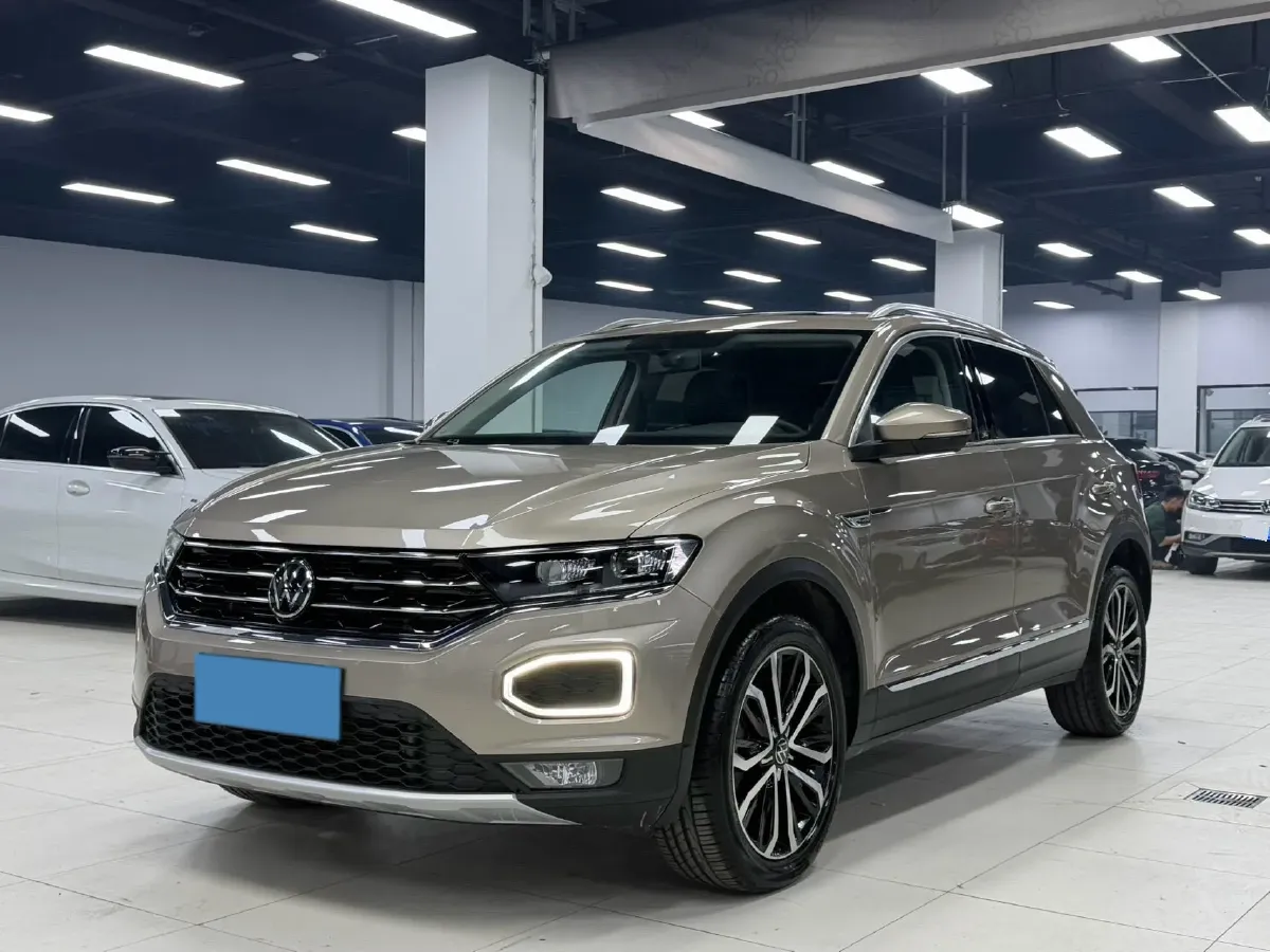 2021 Volkswagen T-Roc 1.4T 150HP L4 7DCT,autocango,china used car exporter,china ev exporter,chinese used car exporter,chinese used ev exporter