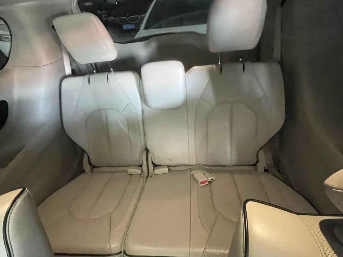 2018 Chrysler Pacifica 3.6L 245HP V6 E-CVT PHEV 16KWH,autocango,china used car exporter,china ev exporter,chinese used car exporter,chinese used ev exporter