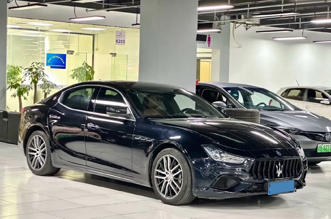 2018 Maserati Ghibli 3.0T 350HP V6 8AT,autocango,china used car exporter,china ev exporter,chinese used car exporter,chinese used ev exporter