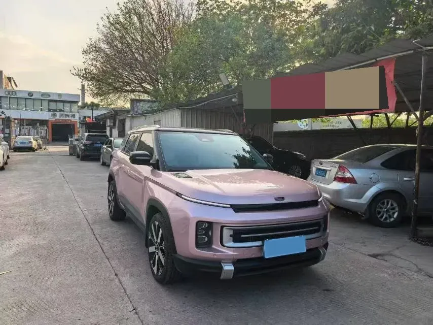 2023 Geely ICON 1.5T 181HP L4 7DCT,autocango,china used car exporter,china ev exporter,chinese used car exporter,chinese used ev exporter