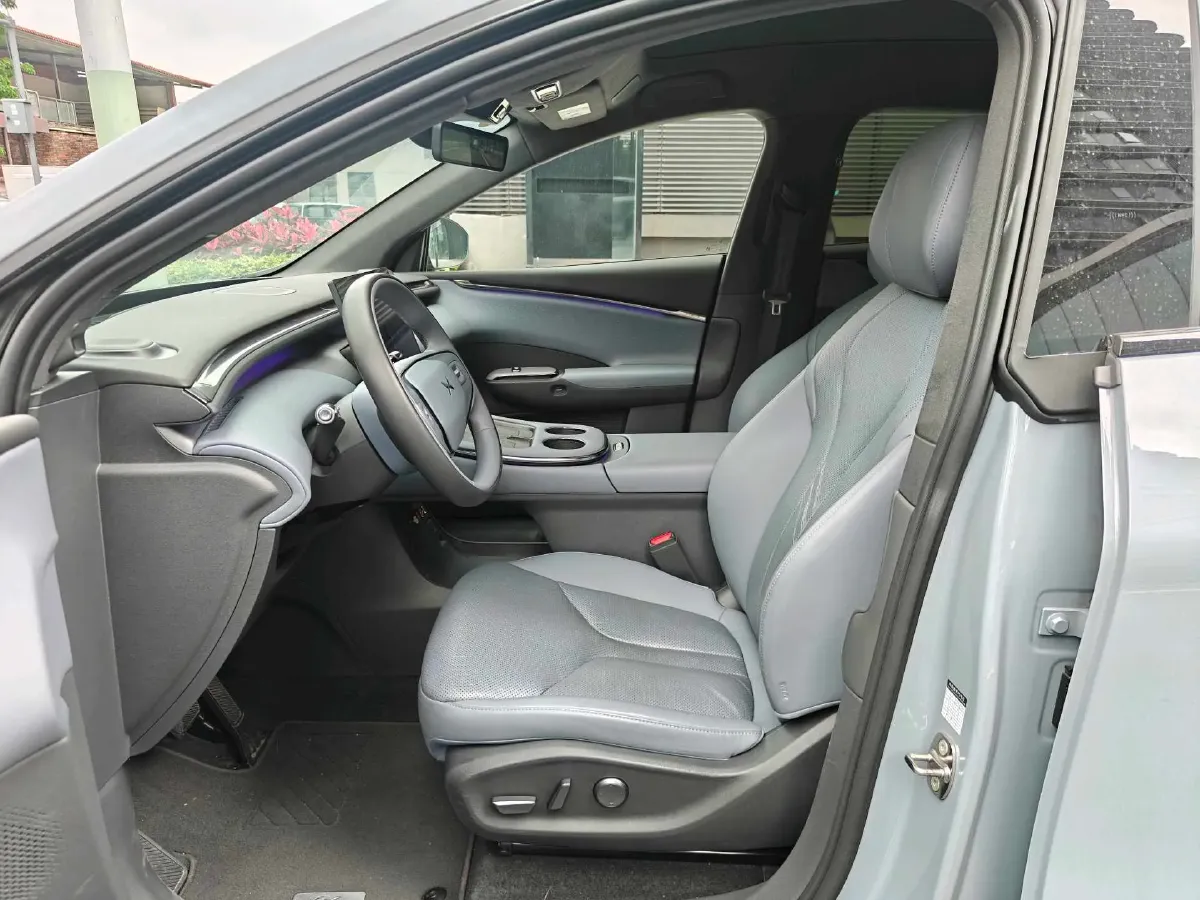 2025 Xpeng G7 BEV,autocango,china used car exporter,china ev exporter,chinese used car exporter,chinese used ev exporter