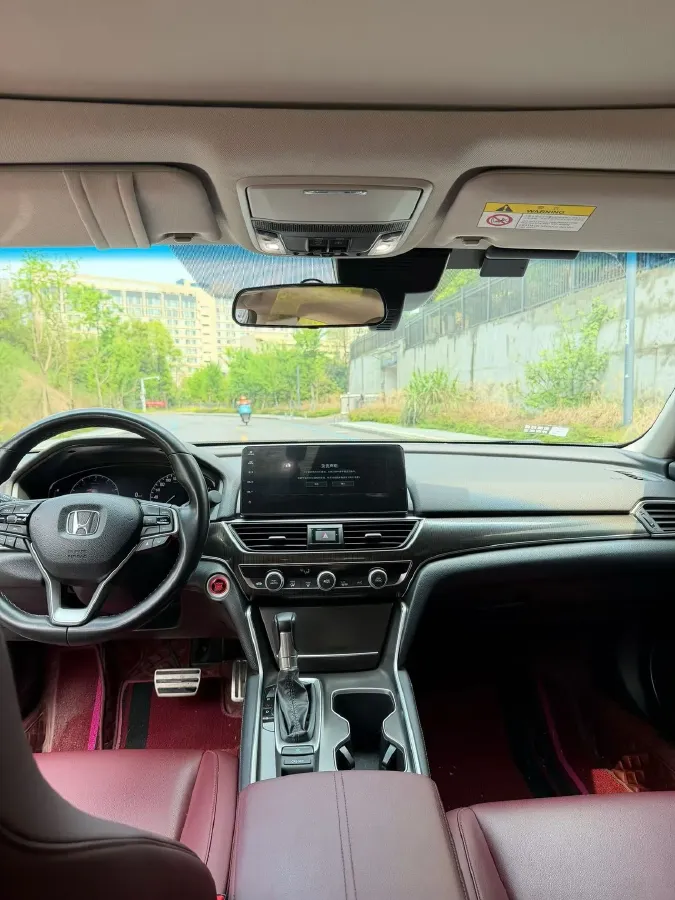 2022 Honda Accord 1.5T 194HP L4 CVT,autocango,china used car exporter,china ev exporter,chinese used car exporter,chinese used ev exporter