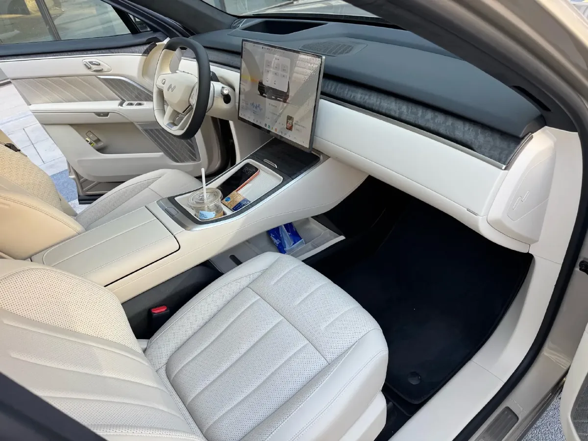 2025 ONVO L90 BEV,autocango,china used car exporter,china ev exporter,chinese used car exporter,chinese used ev exporter