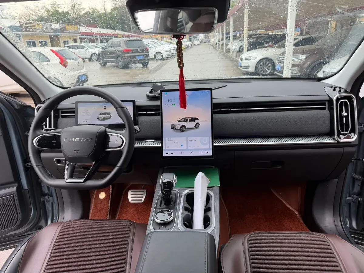 2023 Chery Exploration 06 1.6T 197HP L4 7DCT,autocango,china used car exporter,china ev exporter,chinese used car exporter,chinese used ev exporter