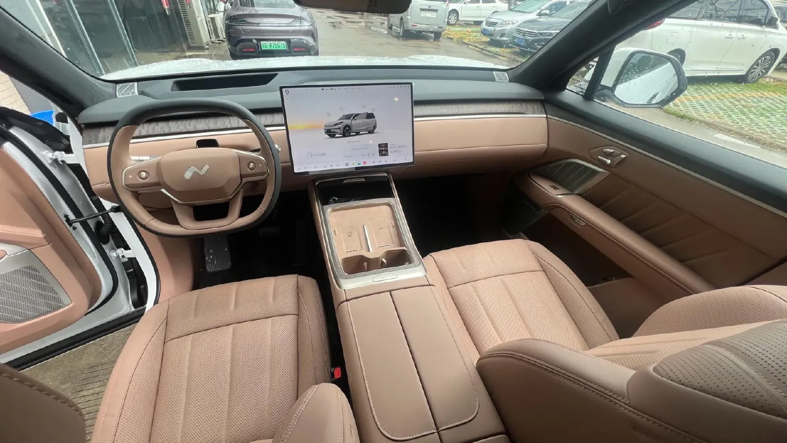 2025 ONVO L90 BEV,autocango,china used car exporter,china ev exporter,chinese used car exporter,chinese used ev exporter