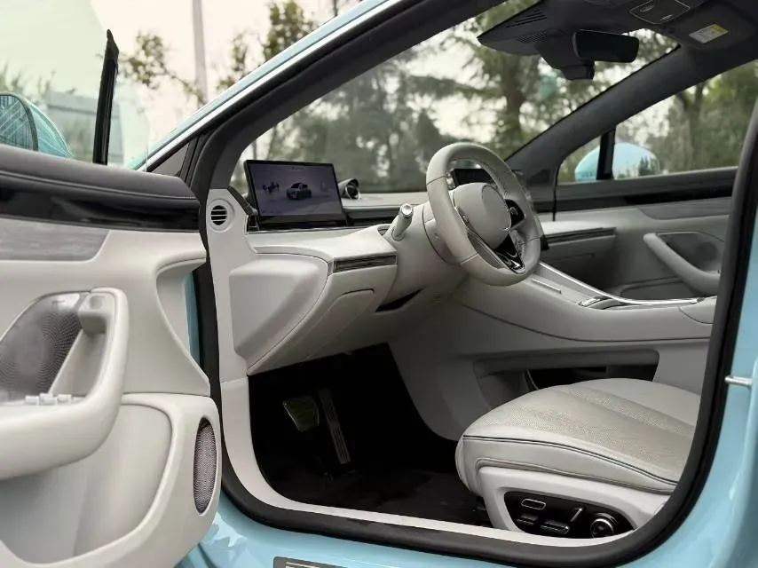 2024 Luxeed S7 BEV 100KWH,autocango,china used car exporter,china ev exporter,chinese used car exporter,chinese used ev exporter