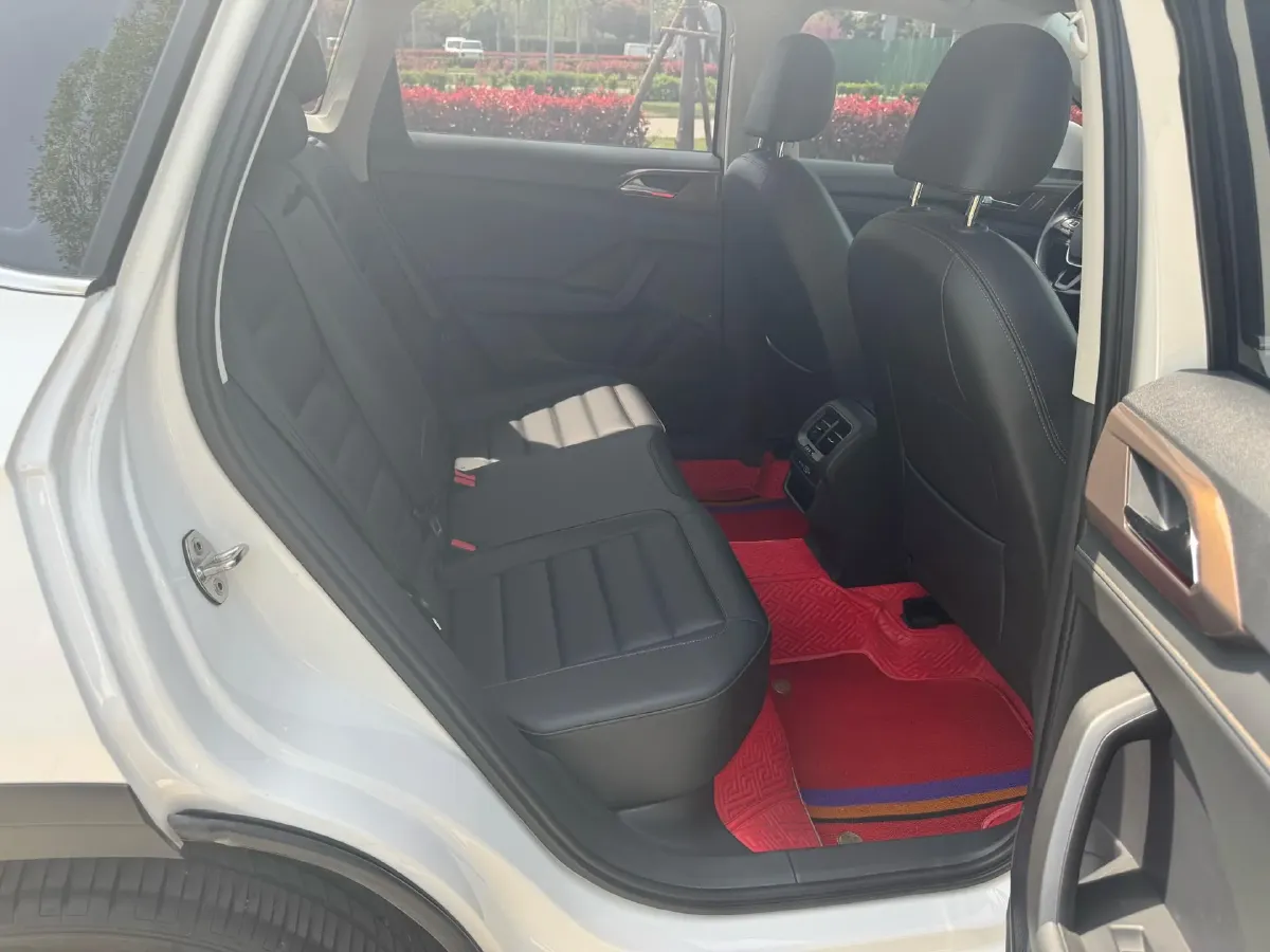 2021 Volkswagen Tharu 1.4T 150HP L4 7DCT,autocango,china used car exporter,china ev exporter,chinese used car exporter,chinese used ev exporter