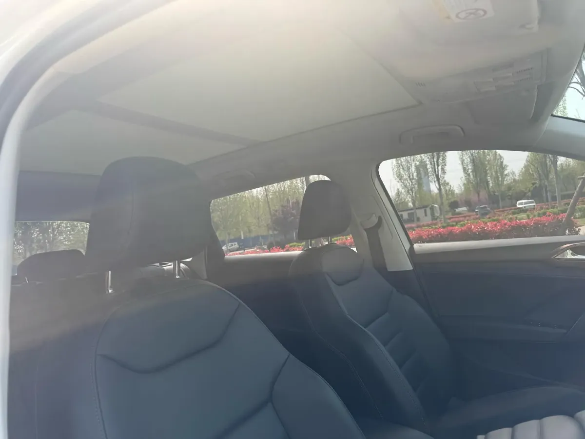 2021 Volkswagen Tharu 1.4T 150HP L4 7DCT,autocango,china used car exporter,china ev exporter,chinese used car exporter,chinese used ev exporter