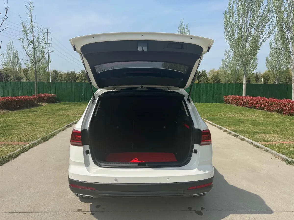 2021 Volkswagen Tharu 1.4T 150HP L4 7DCT,autocango,china used car exporter,china ev exporter,chinese used car exporter,chinese used ev exporter