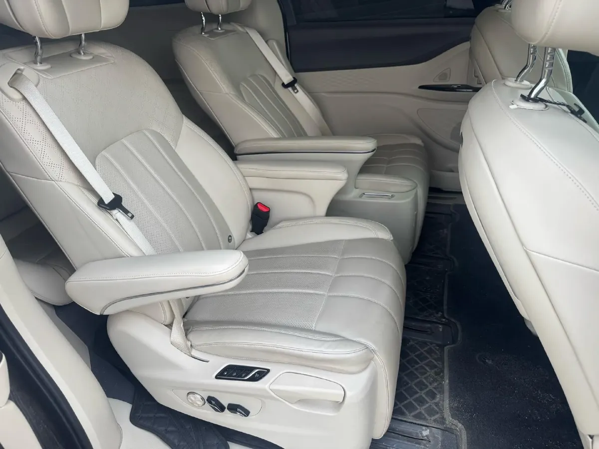 2021 Voyah FREE BEV 88KWH,autocango,china used car exporter,china ev exporter,chinese used car exporter,chinese used ev exporter