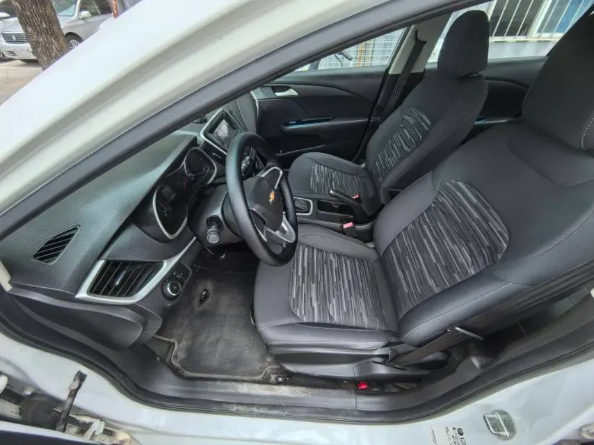 2019 Chevrolet Cavalier 1.5L 113HP L4 6AT,autocango,china used car exporter,china ev exporter,chinese used car exporter,chinese used ev exporter