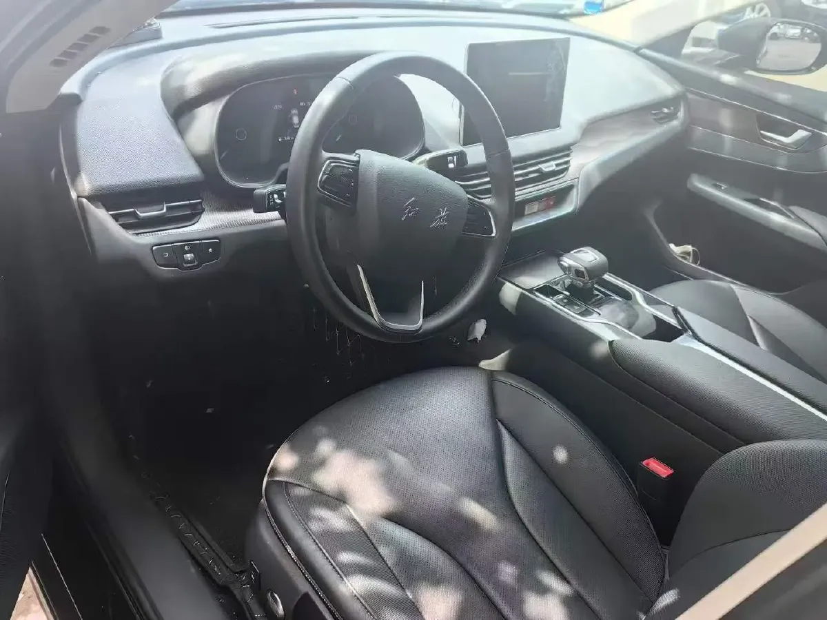 2024 HongQi E-QM5 BEV 60KWH,autocango,china used car exporter,china ev exporter,chinese used car exporter,chinese used ev exporter