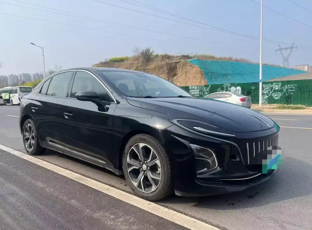 2024 HongQi E-QM5 BEV 60KWH,autocango,china used car exporter,china ev exporter,chinese used car exporter,chinese used ev exporter