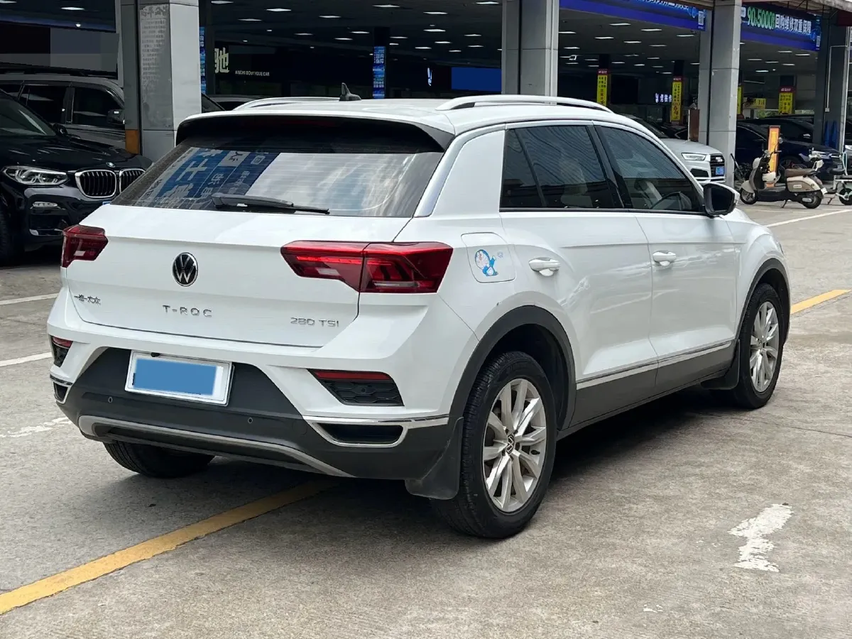 2022 Volkswagen T-Roc 1.4T 150HP L4 7DCT,autocango,china used car exporter,china ev exporter,chinese used car exporter,chinese used ev exporter
