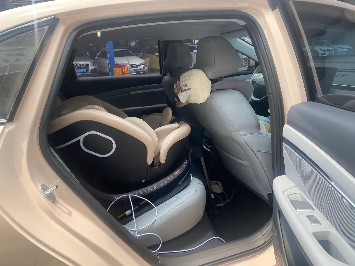 2024 Xpeng MONA M03 BEV 62.2KWH,autocango,china used car exporter,china ev exporter,chinese used car exporter,chinese used ev exporter