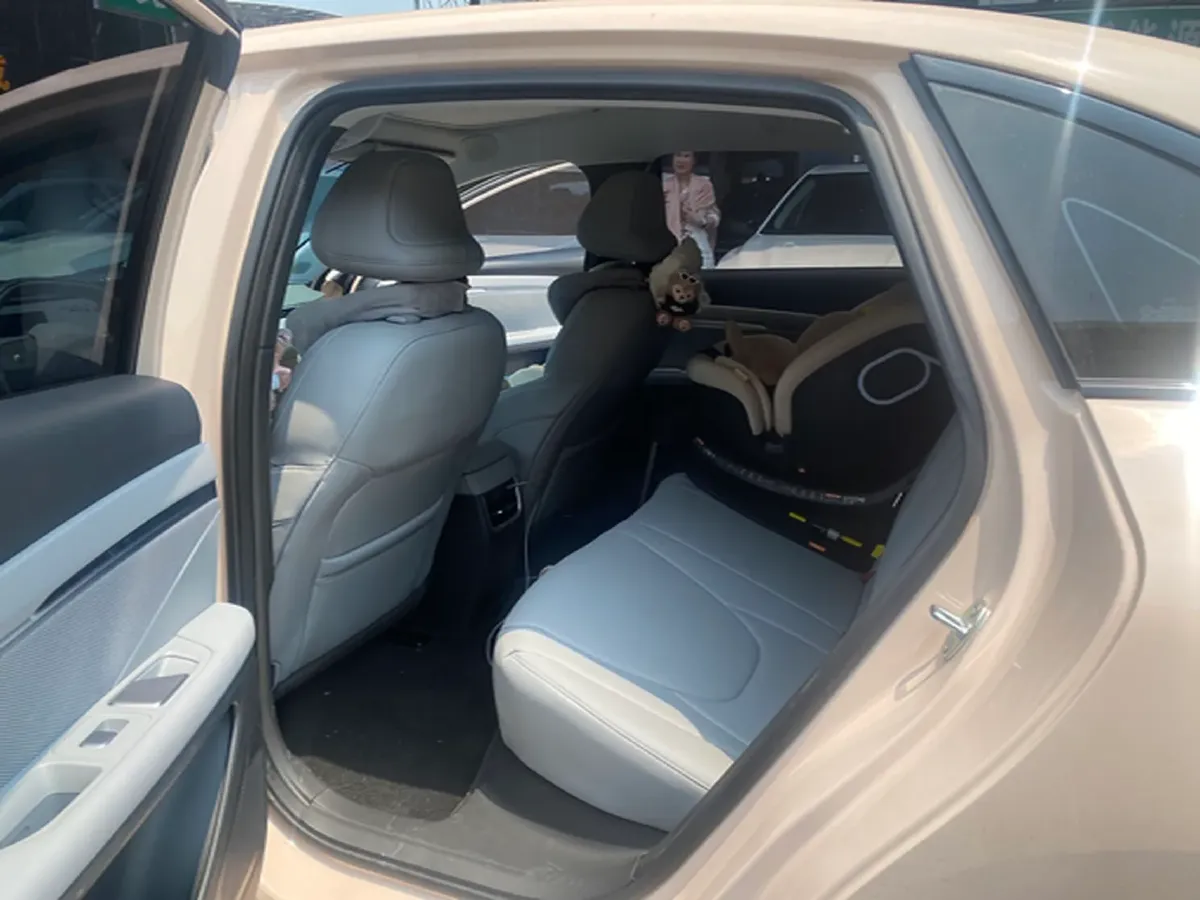 2024 Xpeng MONA M03 BEV 62.2KWH,autocango,china used car exporter,china ev exporter,chinese used car exporter,chinese used ev exporter