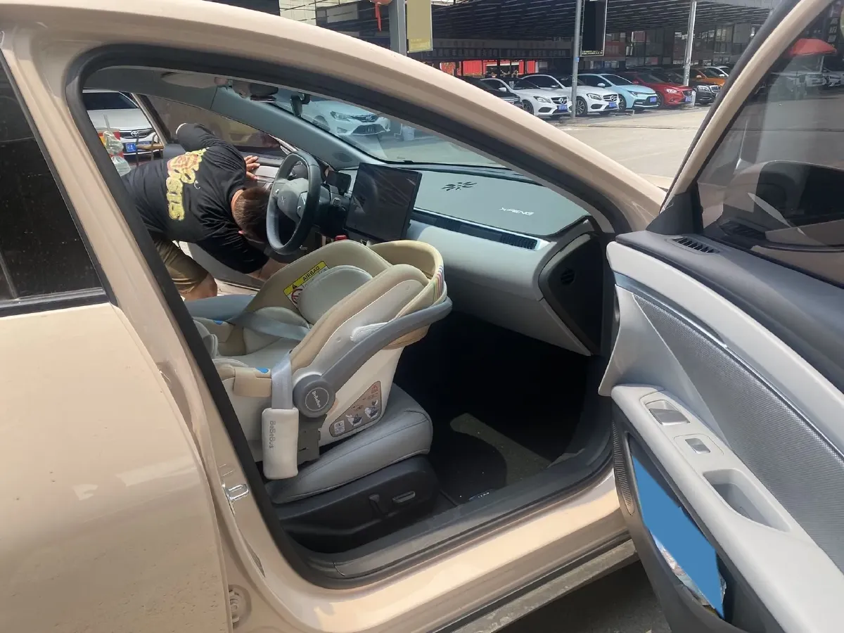 2024 Xpeng MONA M03 BEV 62.2KWH,autocango,china used car exporter,china ev exporter,chinese used car exporter,chinese used ev exporter