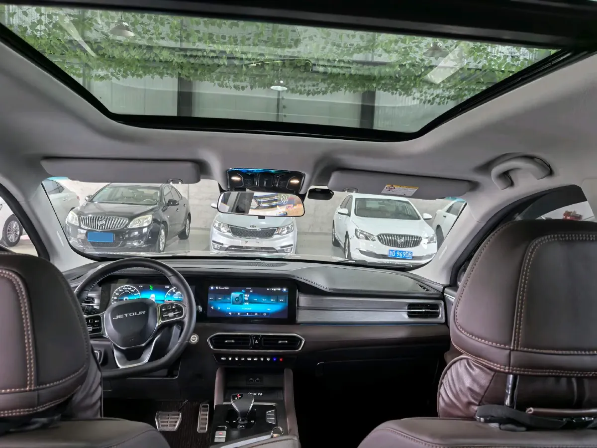 2021 Jetour X90 Plus 1.6T 197HP L4 7DCT,autocango,china used car exporter,china ev exporter,chinese used car exporter,chinese used ev exporter