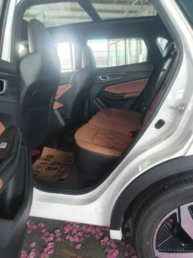 2024 ChangAn QiYuan Q05 Classic 1.5L 110HP L4 E-CVT PHEV 18.4KWH,autocango,china used car exporter,china ev exporter,chinese used car exporter,chinese used ev exporter