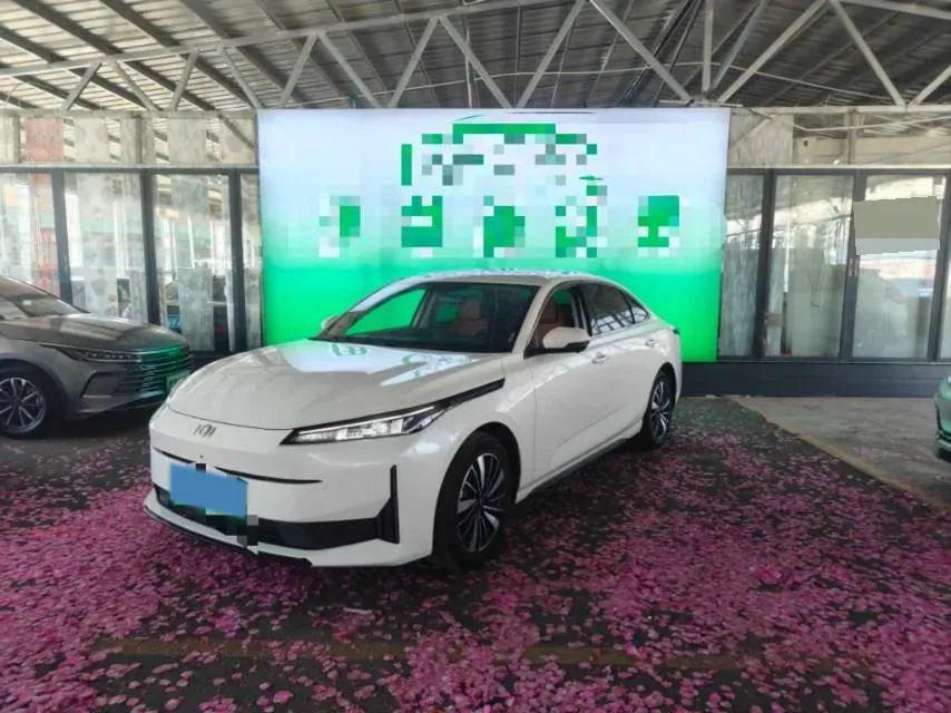 2025 ChangAn QiYuan A05 1.5L 98HP L4 E-CVT PHEV 18.4KWH,autocango,china used car exporter,china ev exporter,chinese used car exporter,chinese used ev exporter