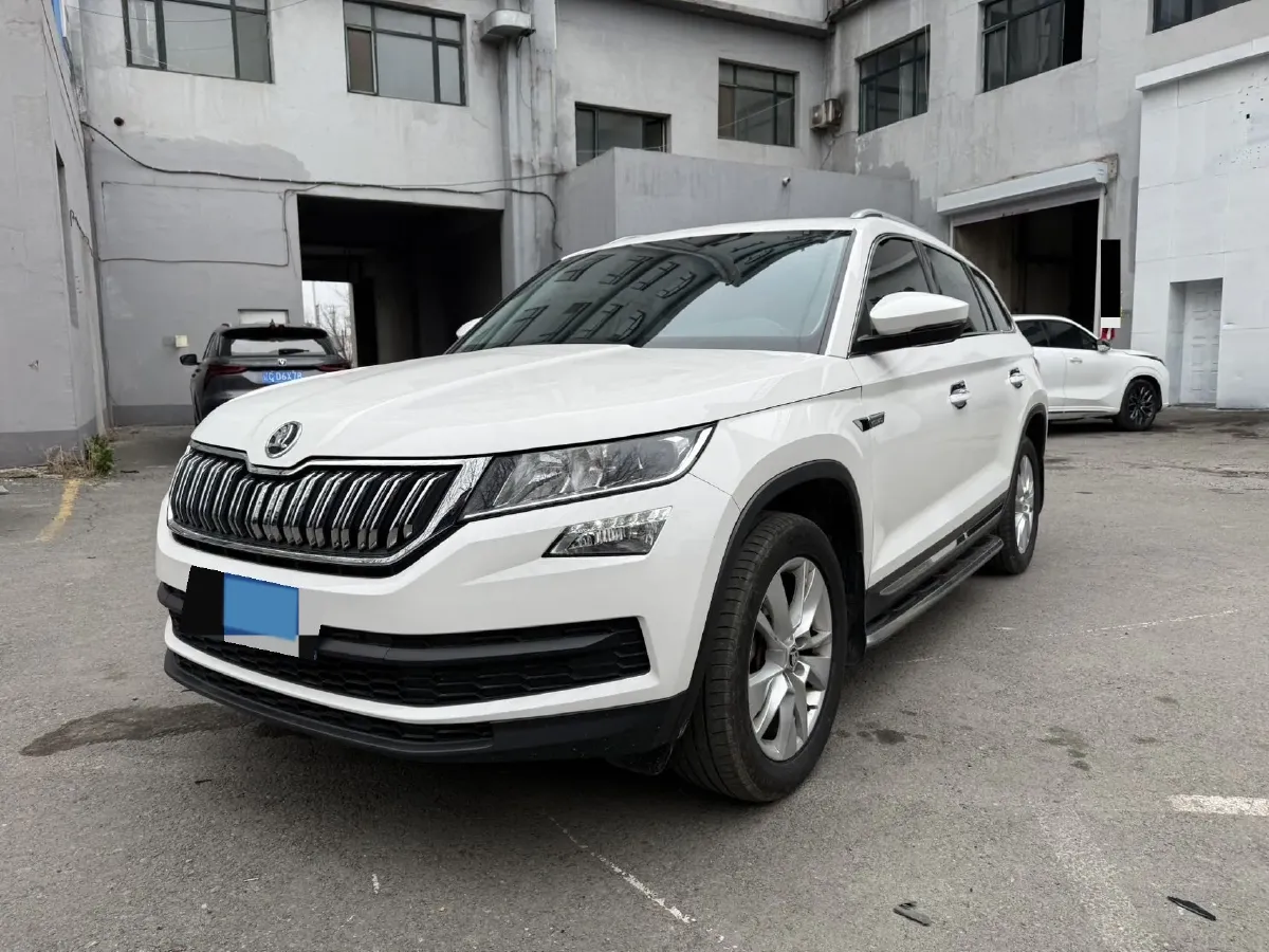 2018 Skoda Kodiak 2.0T 186HP L4 7DCT,autocango,china used car exporter,china ev exporter,chinese used car exporter,chinese used ev exporter