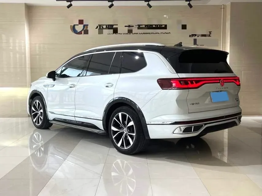 2021 Volkswagen Talagon 2.0T 220HP L4 7DCT,autocango,china used car exporter,china ev exporter,chinese used car exporter,chinese used ev exporter