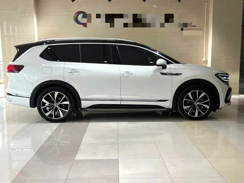 2021 Volkswagen Talagon 2.0T 220HP L4 7DCT,autocango,china used car exporter,china ev exporter,chinese used car exporter,chinese used ev exporter