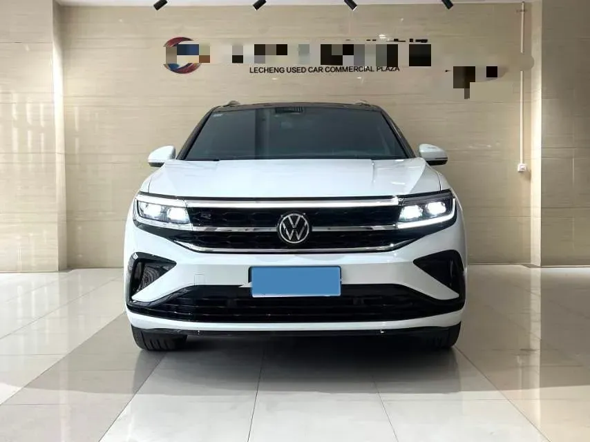 2021 Volkswagen Talagon 2.0T 220HP L4 7DCT,autocango,china used car exporter,china ev exporter,chinese used car exporter,chinese used ev exporter