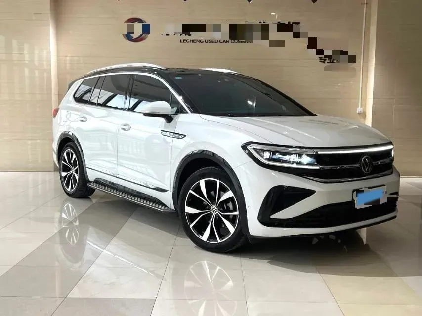 2021 Volkswagen Talagon 2.0T 220HP L4 7DCT,autocango,china used car exporter,china ev exporter,chinese used car exporter,chinese used ev exporter