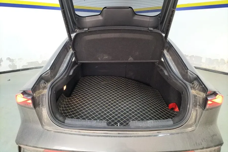 2023 ChangAn UNI-V iDD 1.5T 170HP L4 6TCT PHEV 18.4KWH,autocango,china used car exporter,china ev exporter,chinese used car exporter,chinese used ev exporter