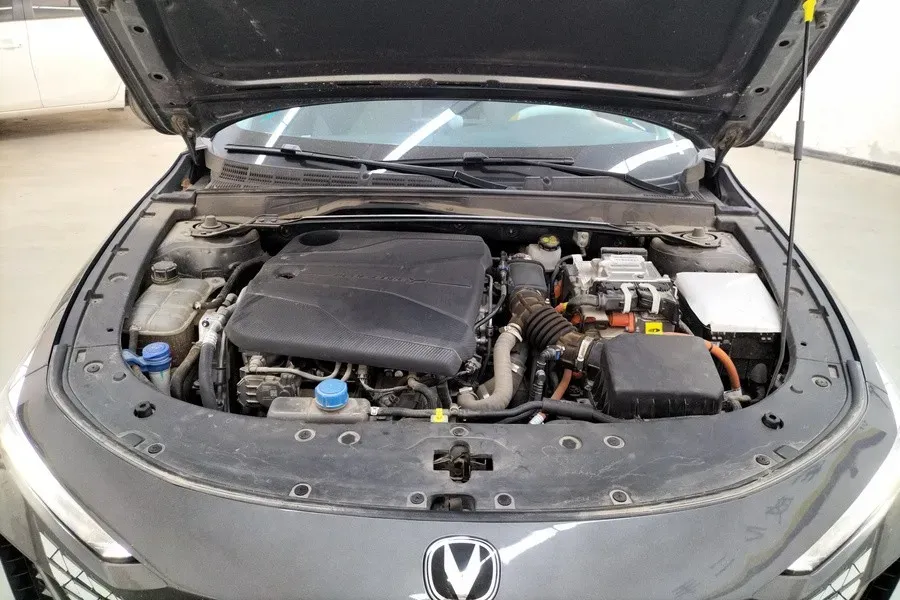 2023 ChangAn UNI-V iDD 1.5T 170HP L4 6TCT PHEV 18.4KWH,autocango,china used car exporter,china ev exporter,chinese used car exporter,chinese used ev exporter