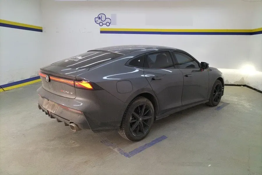 2023 ChangAn UNI-V iDD 1.5T 170HP L4 6TCT PHEV 18.4KWH,autocango,china used car exporter,china ev exporter,chinese used car exporter,chinese used ev exporter