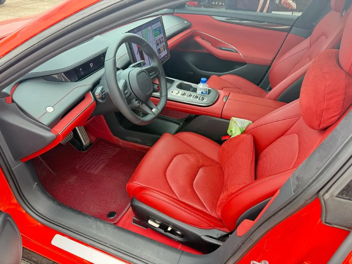 2024 MI SU7 BEV 101KWH,autocango,china used car exporter,china ev exporter,chinese used car exporter,chinese used ev exporter