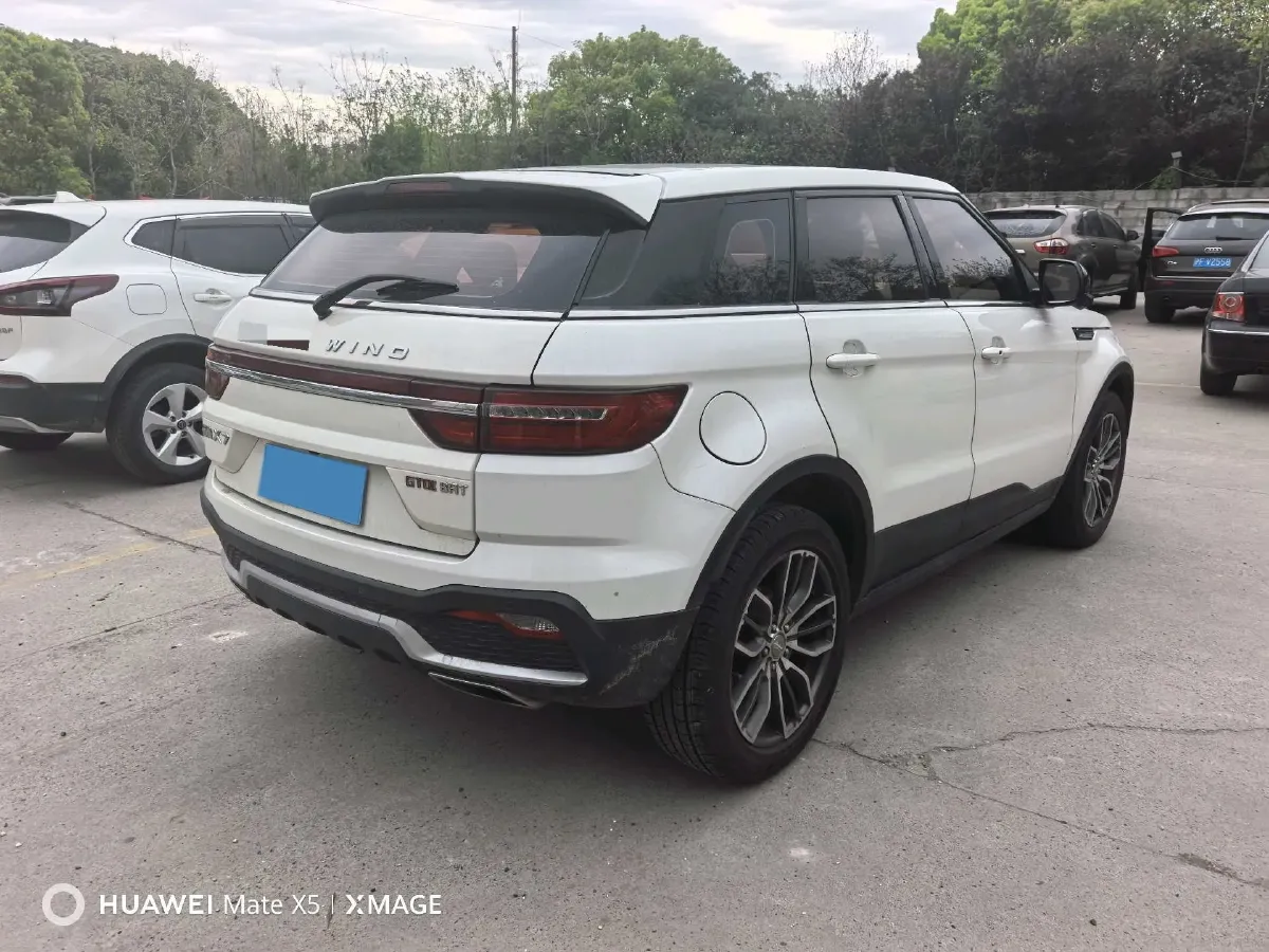 2018 Landwind X7 1.5T 163HP L4 8AT,autocango,china used car exporter,china ev exporter,chinese used car exporter,chinese used ev exporter