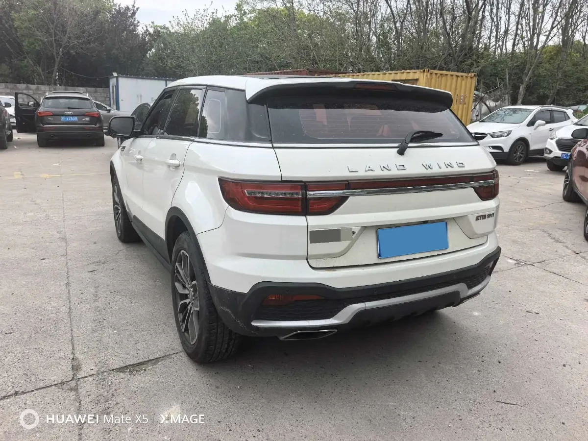 2018 Landwind X7 1.5T 163HP L4 8AT,autocango,china used car exporter,china ev exporter,chinese used car exporter,chinese used ev exporter