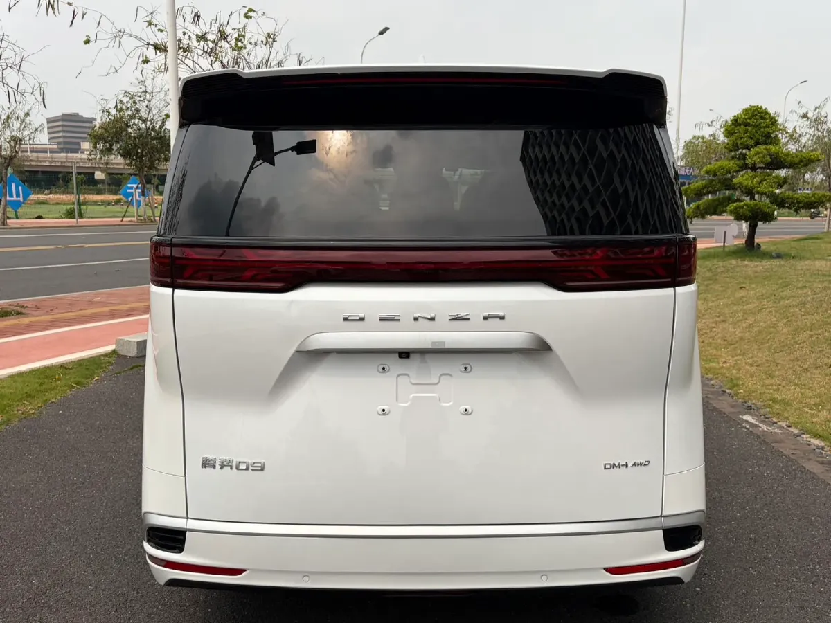 2022 Mercedes-Benz GLC Class 2.0T 197HP L4 9AT,autocango,china used car exporter,china ev exporter,chinese used car exporter,chinese used ev exporter