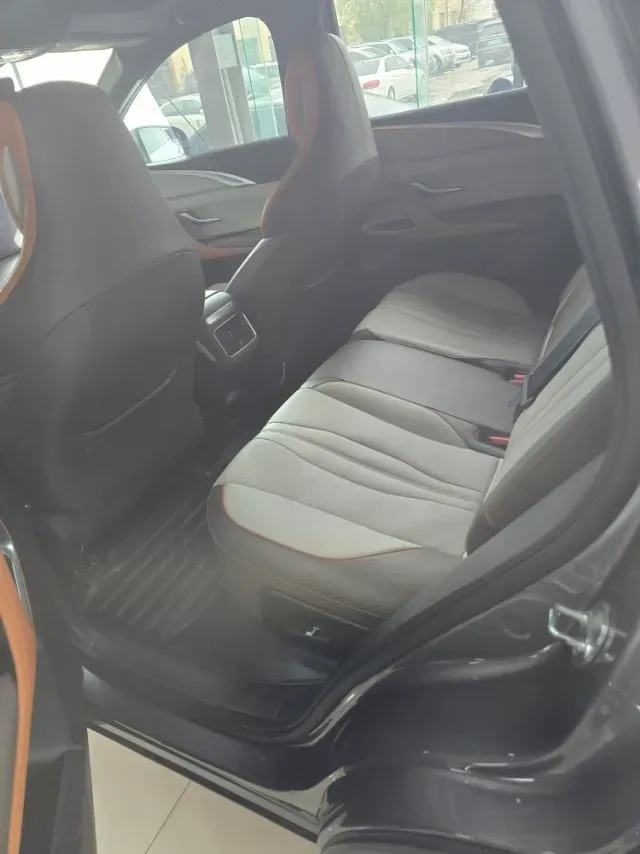 2022 Geely JiaJi 1.5T 177HP L3 7DCT PHEV 15.5KWH,autocango,china used car exporter,china ev exporter,chinese used car exporter,chinese used ev exporter