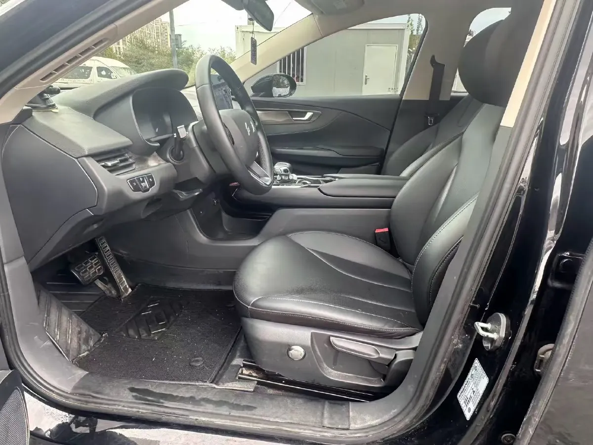 2021 HongQi E-QM5 BEV 54KWH,autocango,china used car exporter,china ev exporter,chinese used car exporter,chinese used ev exporter