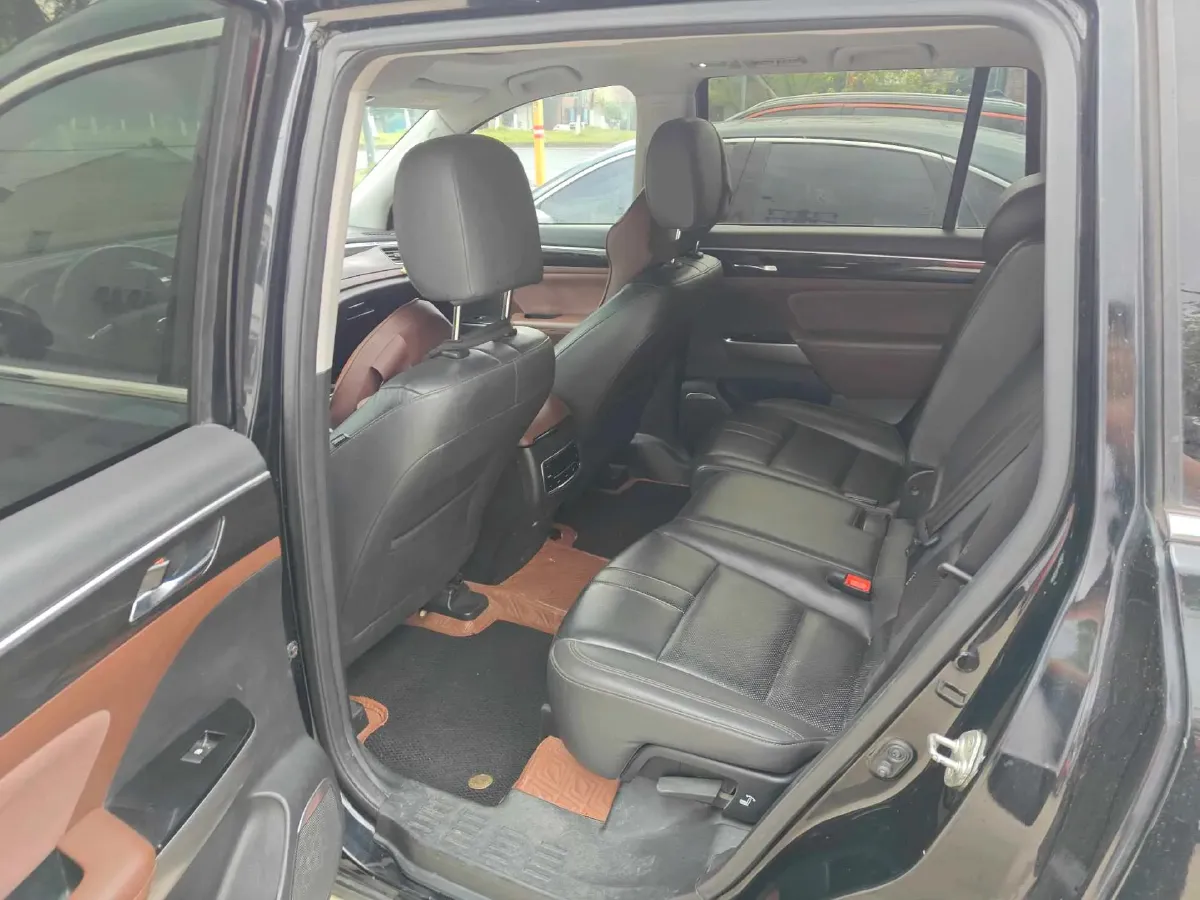 2017 GAC Trumpchi GS8 2.0T 201HP L4 6AT,autocango,china used car exporter,china ev exporter,chinese used car exporter,chinese used ev exporter