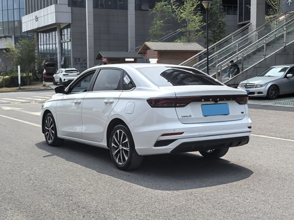 2026 Geely Emgrand 1.5L 120HP L4 CVT,autocango,china used car exporter,china ev exporter,chinese used car exporter,chinese used ev exporter