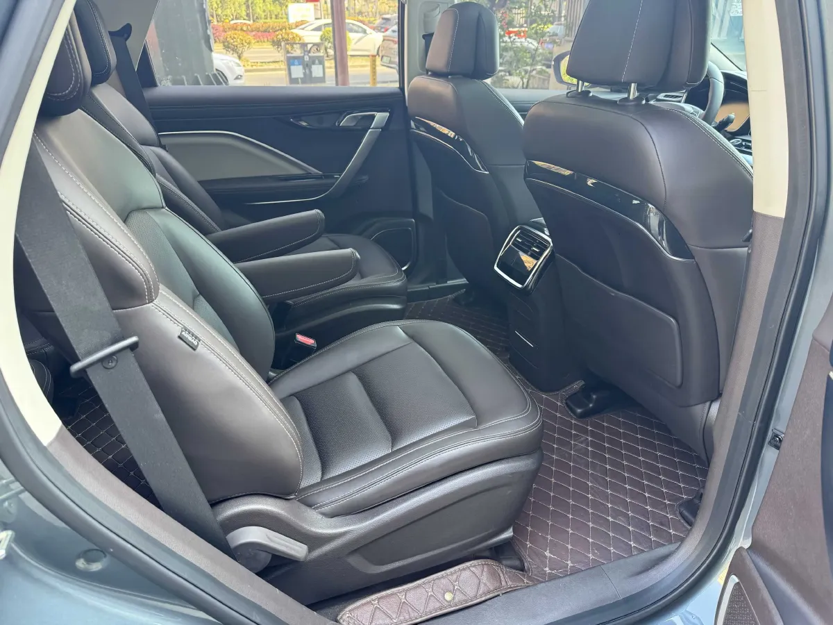 2019 Geely JiaJi 1.5T 177HP L3 7DCT,autocango,china used car exporter,china ev exporter,chinese used car exporter,chinese used ev exporter