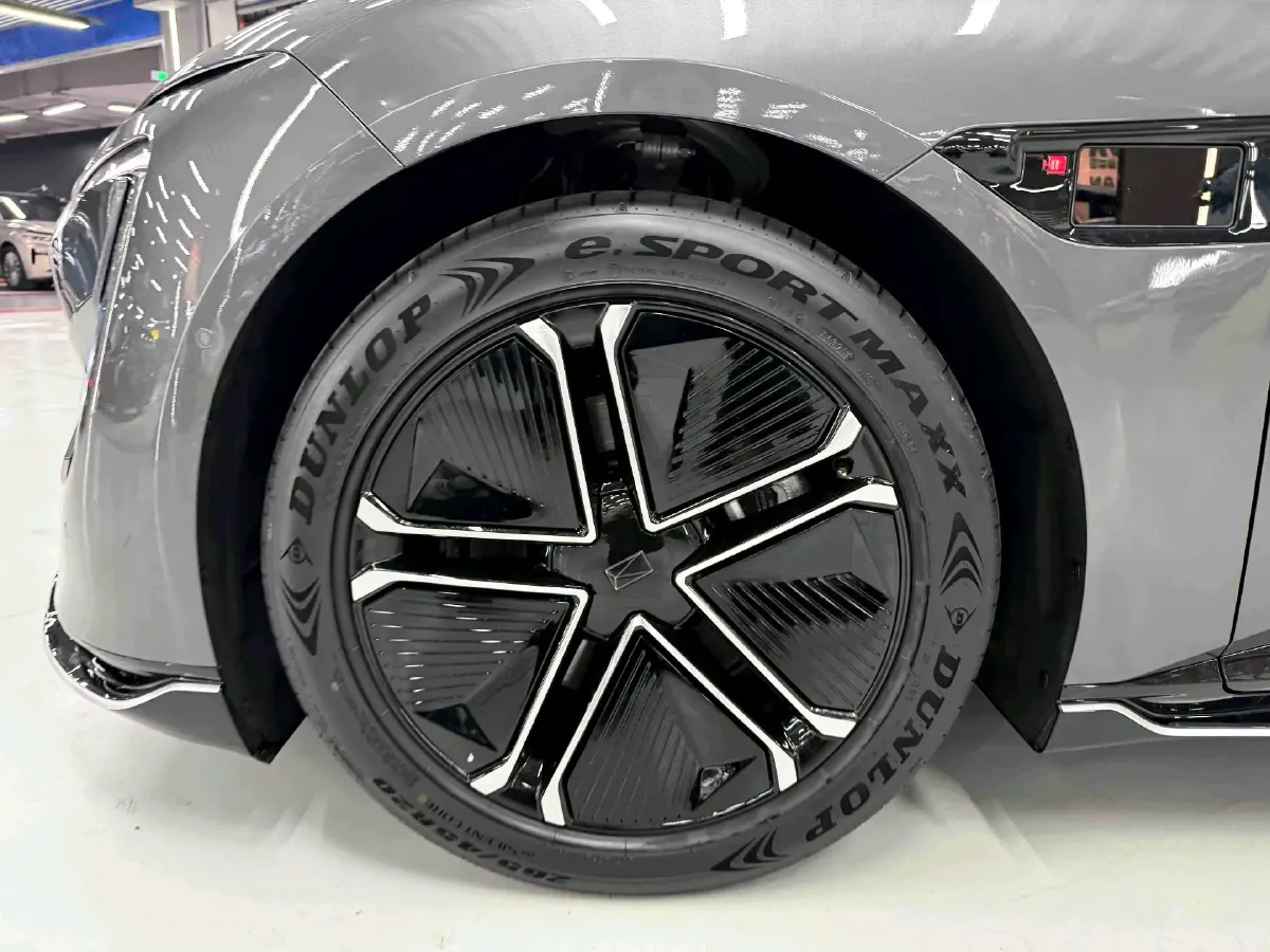 2026 Avatr 12 BEV,autocango,china used car exporter,china ev exporter,chinese used car exporter,chinese used ev exporter