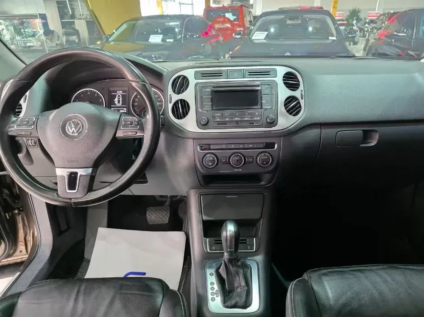 2017 Haval H9 2.0T 190HP L4 8AT,autocango,china used car exporter,china ev exporter,chinese used car exporter,chinese used ev exporter