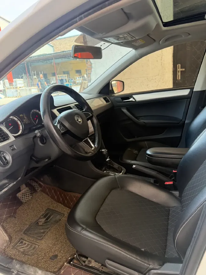 2018 Skoda Rapid 1.6L 110HP L4 6AT,autocango,china used car exporter,china ev exporter,chinese used car exporter,chinese used ev exporter