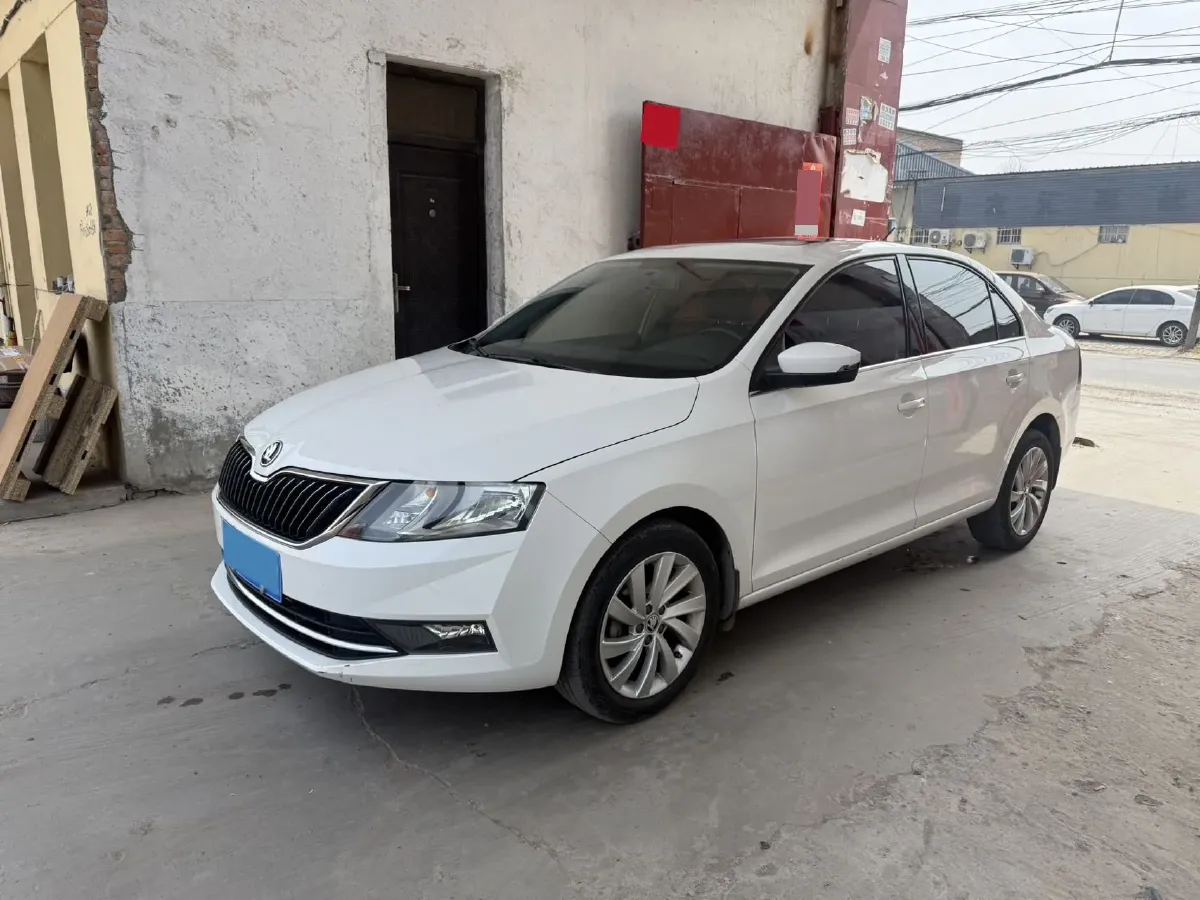 2018 Skoda Rapid 1.6L 110HP L4 6AT,autocango,china used car exporter,china ev exporter,chinese used car exporter,chinese used ev exporter
