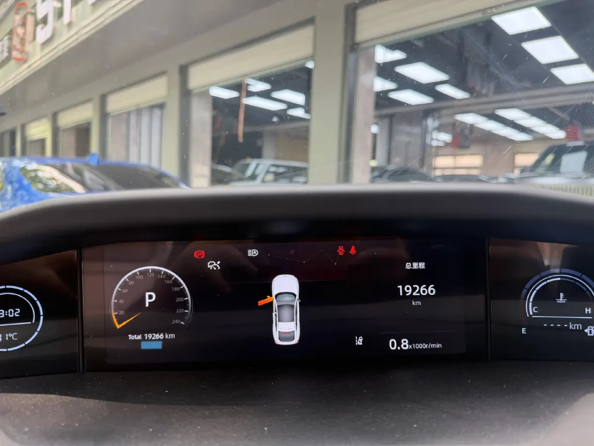 2024 ChangAn UNI-V 1.5T 188HP L4 7DCT,autocango,china used car exporter,china ev exporter,chinese used car exporter,chinese used ev exporter