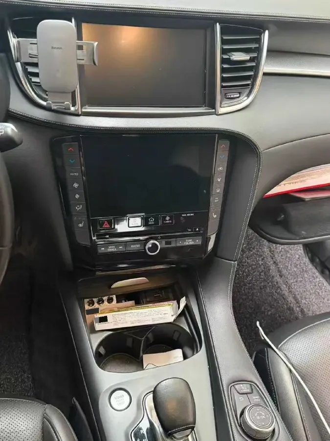 2018 Jeep Grand Commander 2.0T 265HP L4 9AT,autocango,china used car exporter,china ev exporter,chinese used car exporter,chinese used ev exporter