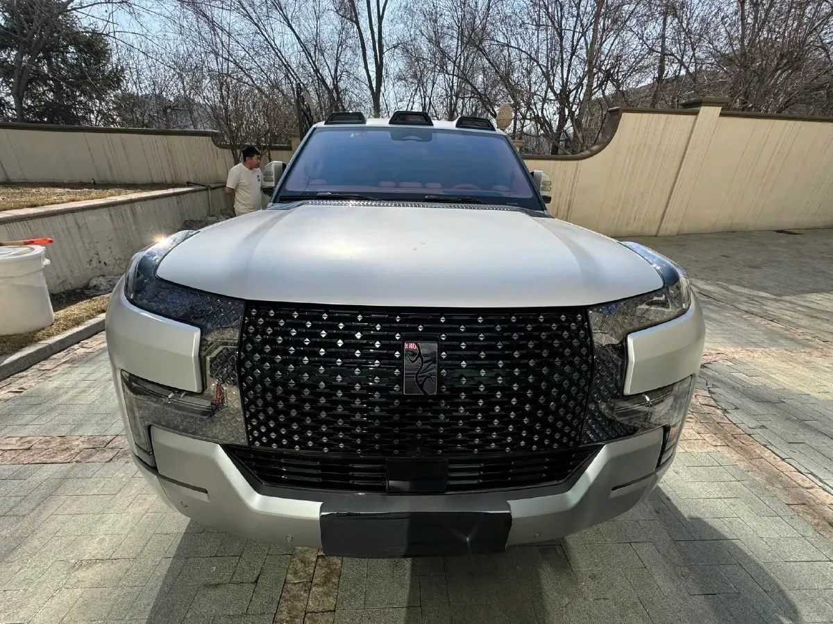 2023 YangWang U8 2.0T 272HP L4 REEV 49.05KWH,autocango,china used car exporter,china ev exporter,chinese used car exporter,chinese used ev exporter