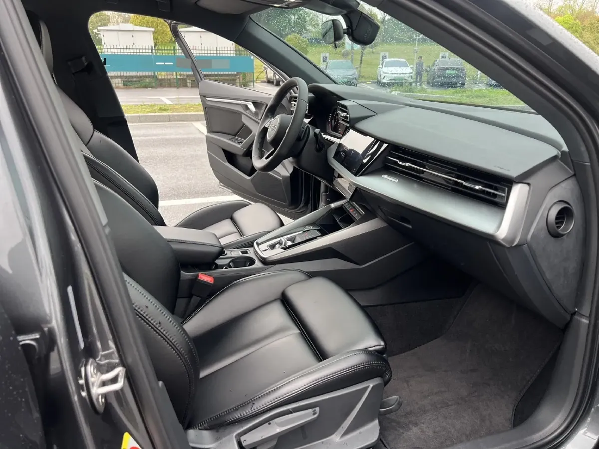 2021 Audi A3 1.4T 150HP L4 7DCT,autocango,china used car exporter,china ev exporter,chinese used car exporter,chinese used ev exporter